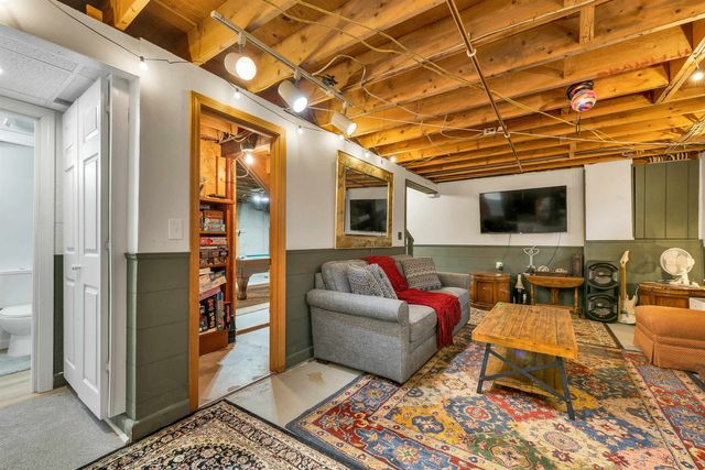 6 Abbott Lane, Ossipee, NH 03864