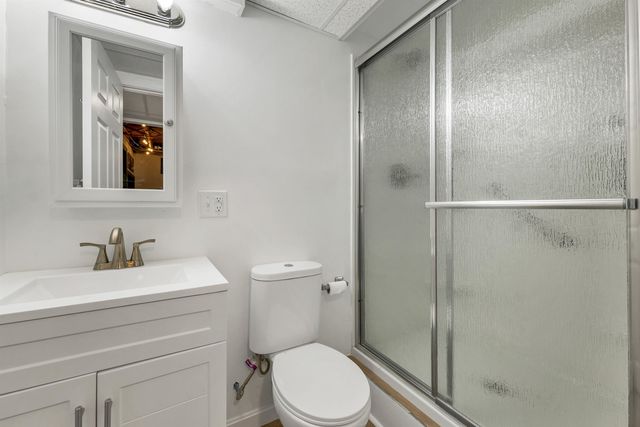 6 Abbott Lane, Ossipee, NH 03864