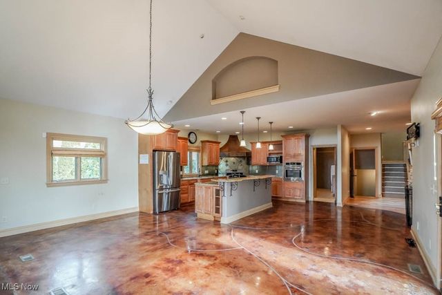 2942 Torrey Pines Circle NW, Canton, OH 44708