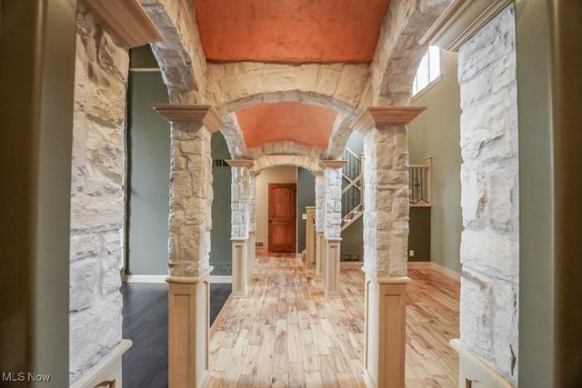 2942 Torrey Pines Circle NW, Canton, OH 44708