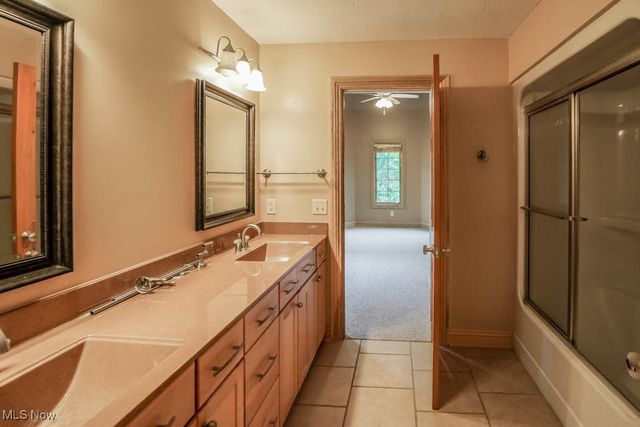 2942 Torrey Pines Circle NW, Canton, OH 44708