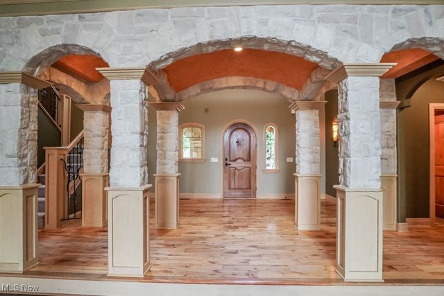 2942 Torrey Pines Circle NW, Canton, OH 44708