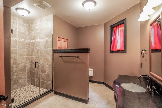 2942 Torrey Pines Circle NW, Canton, OH 44708