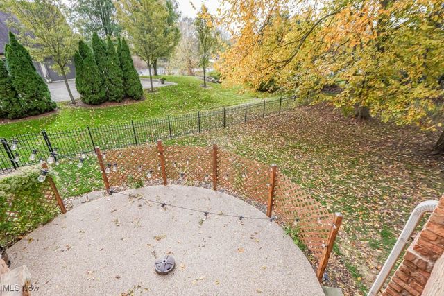 2942 Torrey Pines Circle NW, Canton, OH 44708