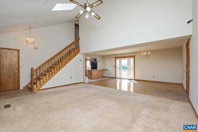 634 AUGUSTA FARMS RD, Waynesboro, VA 22980