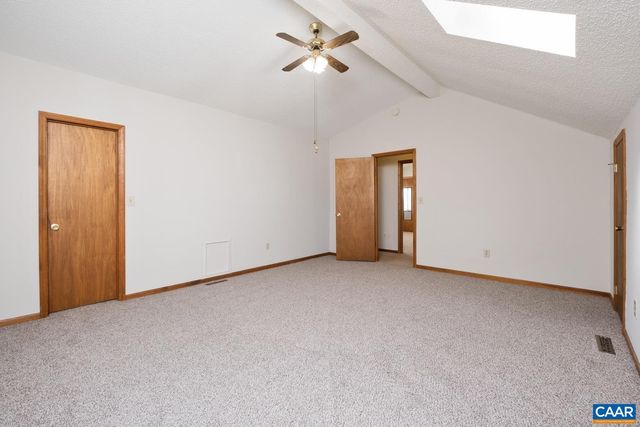 634 AUGUSTA FARMS RD, Waynesboro, VA 22980