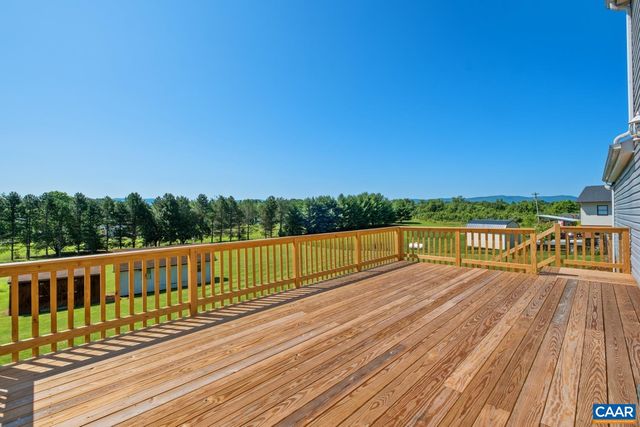 634 AUGUSTA FARMS RD, Waynesboro, VA 22980