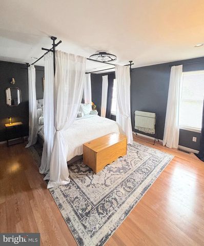 23 CHAPEL CIR, Sicklerville, NJ 08081
