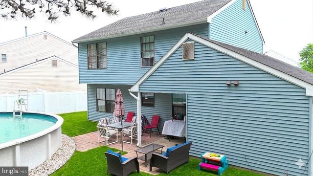23 CHAPEL CIR, Sicklerville, NJ 08081