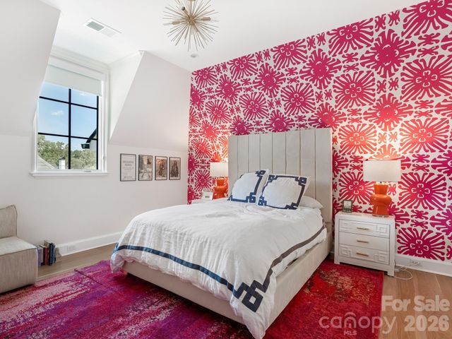 2422 Ferncliff Road, Charlotte, NC 28211