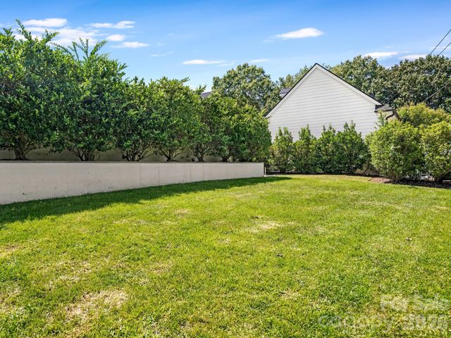 2422 Ferncliff Road, Charlotte, NC 28211