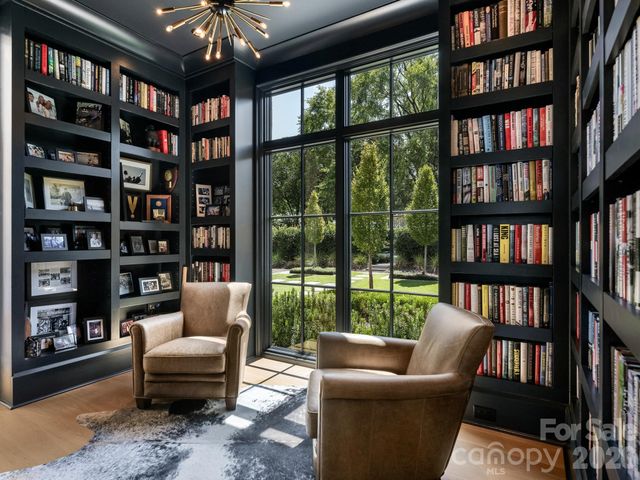 2422 Ferncliff Road, Charlotte, NC 28211