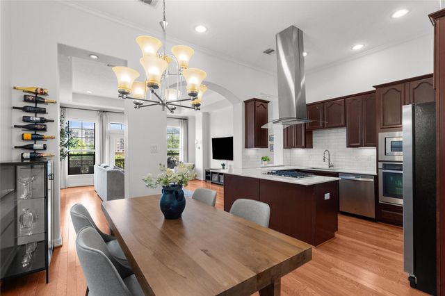 4656 Cornish Street, Houston, TX 77007