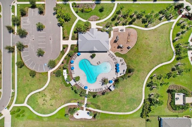 11520 BLUE WOODS DRIVE, Riverview, FL 33569