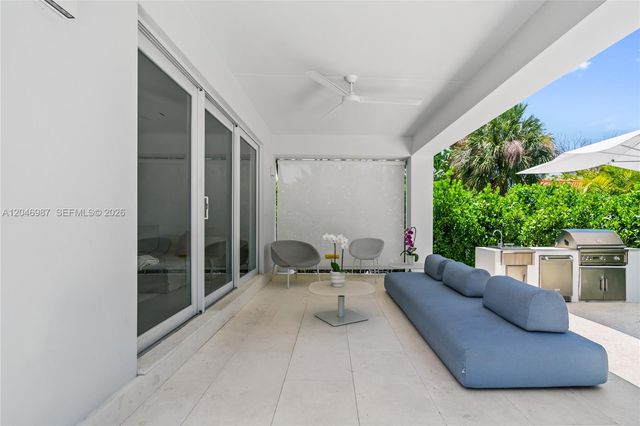 9033 Emerson Avenue, Surfside, FL 33154