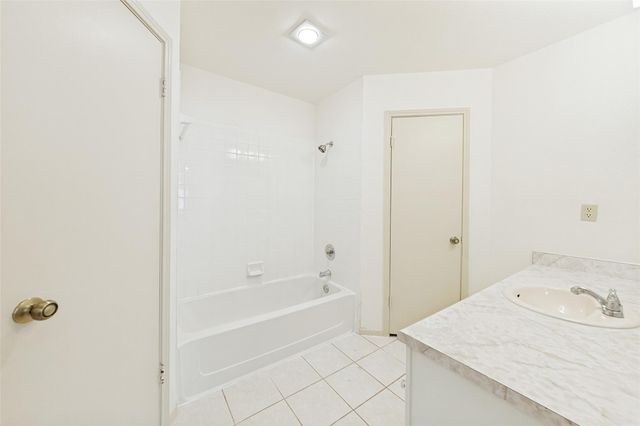 13100 Billiem DR, Austin, TX 78727
