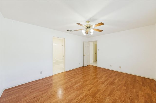 13100 Billiem DR, Austin, TX 78727