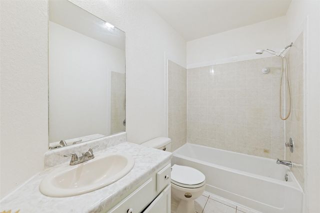 13100 Billiem DR, Austin, TX 78727