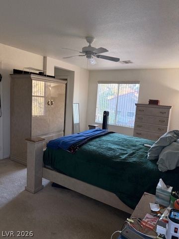 10004 Long Cattle Avenue, Las Vegas, NV 89117