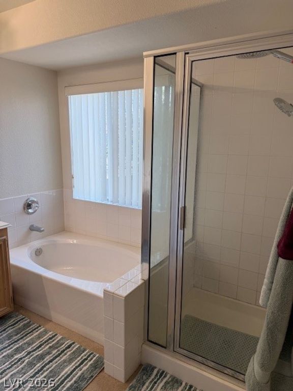 Image 24 of property listing at 10004 Long Cattle Avenue, Las Vegas, NV 89117