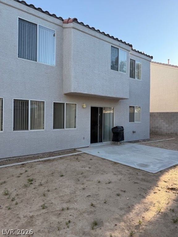 Image 31 of property listing at 10004 Long Cattle Avenue, Las Vegas, NV 89117