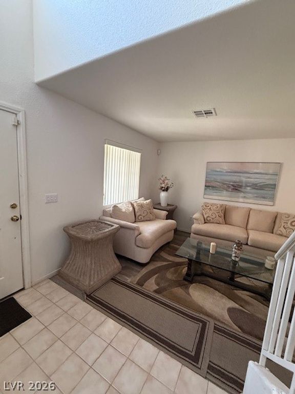 Image 9 of property listing at 10004 Long Cattle Avenue, Las Vegas, NV 89117