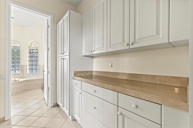 6597 Marbletree Lane, Lake Worth, FL 33467