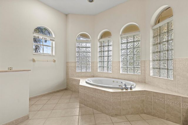 6597 Marbletree Lane, Lake Worth, FL 33467