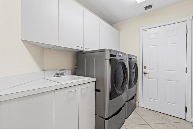 6597 Marbletree Lane, Lake Worth, FL 33467