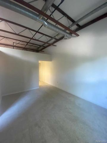 614 S Troy Street 102, Royal Oak, MI 48067