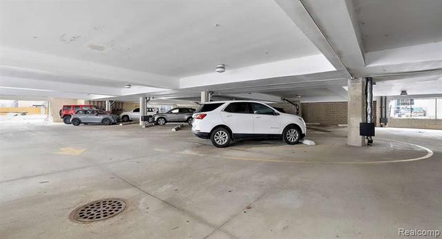 614 S Troy Street 102, Royal Oak, MI 48067