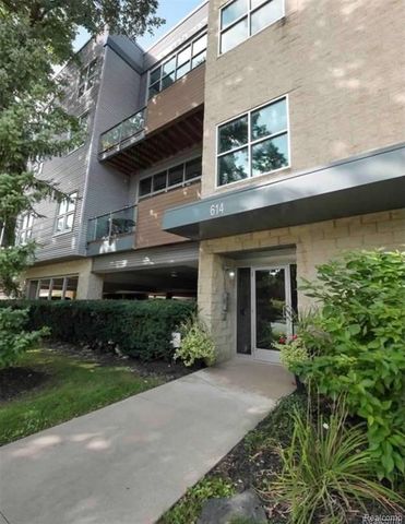 614 S Troy Street 102, Royal Oak, MI 48067