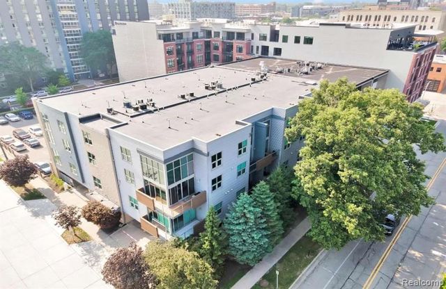614 S Troy Street 102, Royal Oak, MI 48067