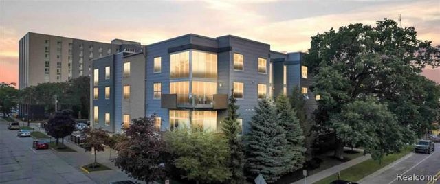 614 S Troy Street 102, Royal Oak, MI 48067