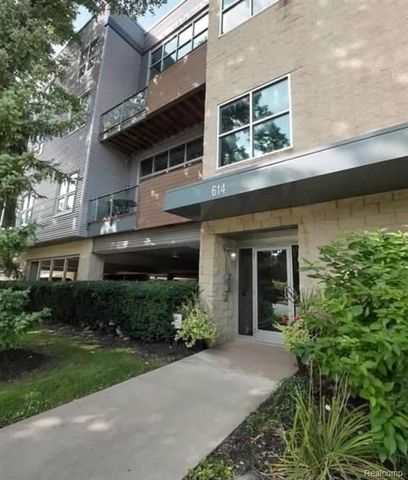 614 S Troy Street 102, Royal Oak, MI 48067