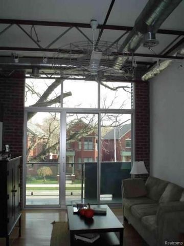 614 S Troy Street 102, Royal Oak, MI 48067