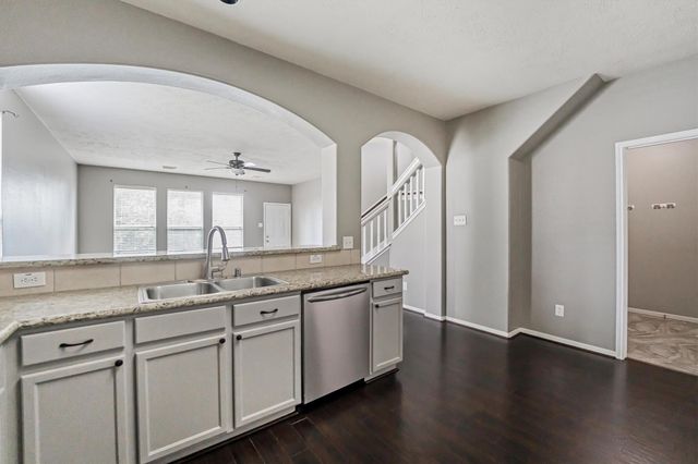 11007 Northam Drive, Tomball, TX 77375