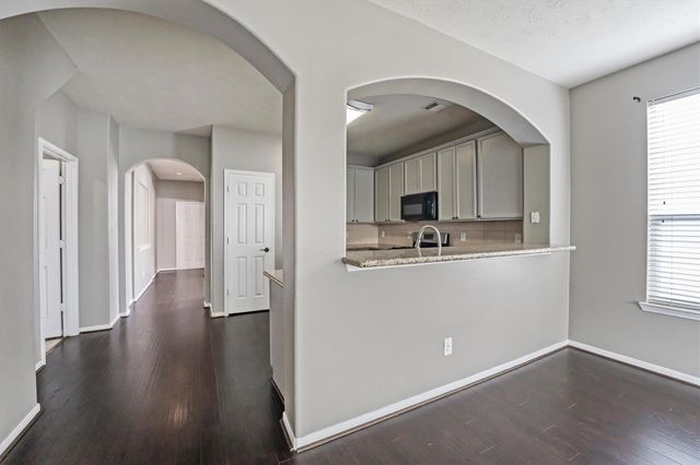 11007 Northam Drive, Tomball, TX 77375