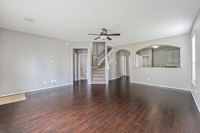 11007 Northam Drive, Tomball, TX 77375