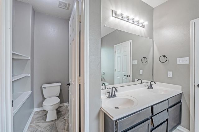 11007 Northam Drive, Tomball, TX 77375