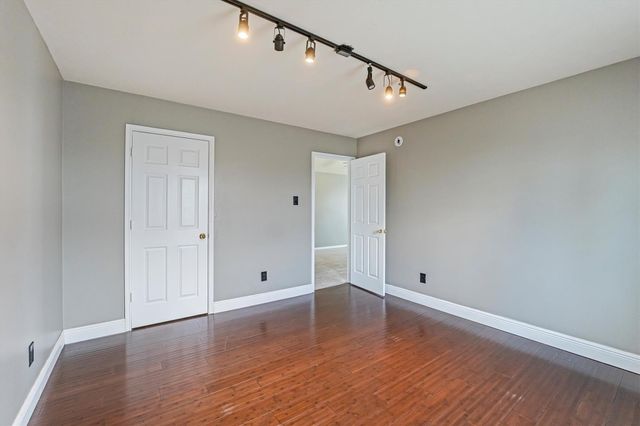 11007 Northam Drive, Tomball, TX 77375