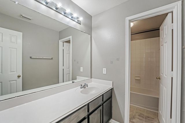 11007 Northam Drive, Tomball, TX 77375