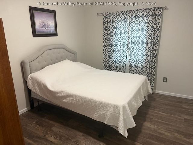 177 East Point Drive, Charleston, WV 25311