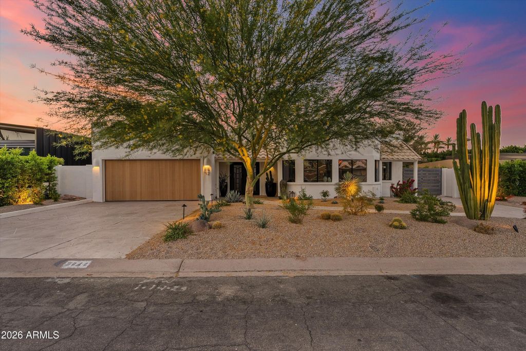 7042 E ORANGE BLOSSOM Lane, Paradise Valley, AZ 85253