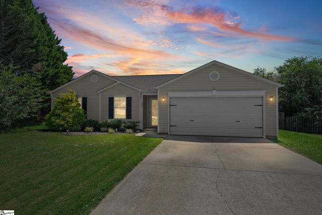 102 Pasture Place, Simpsonville, SC 29681