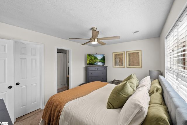 102 Pasture Place, Simpsonville, SC 29681