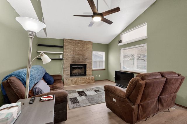 6524 Lamy Street NW, Albuquerque, NM 87120