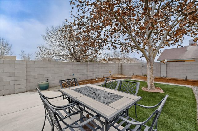 6524 Lamy Street NW, Albuquerque, NM 87120