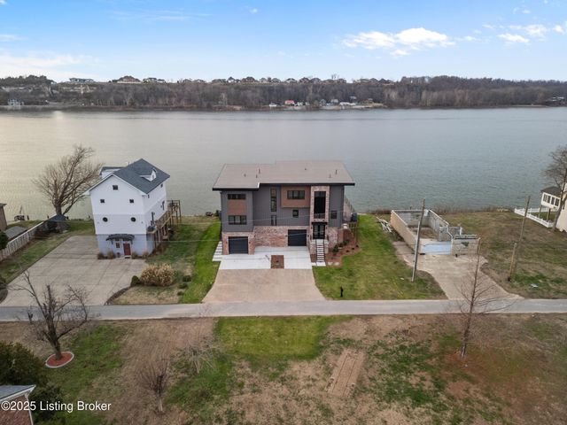6904 Beachland Bch Rd, Prospect, KY 40059