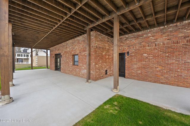 6904 Beachland Bch Rd, Prospect, KY 40059